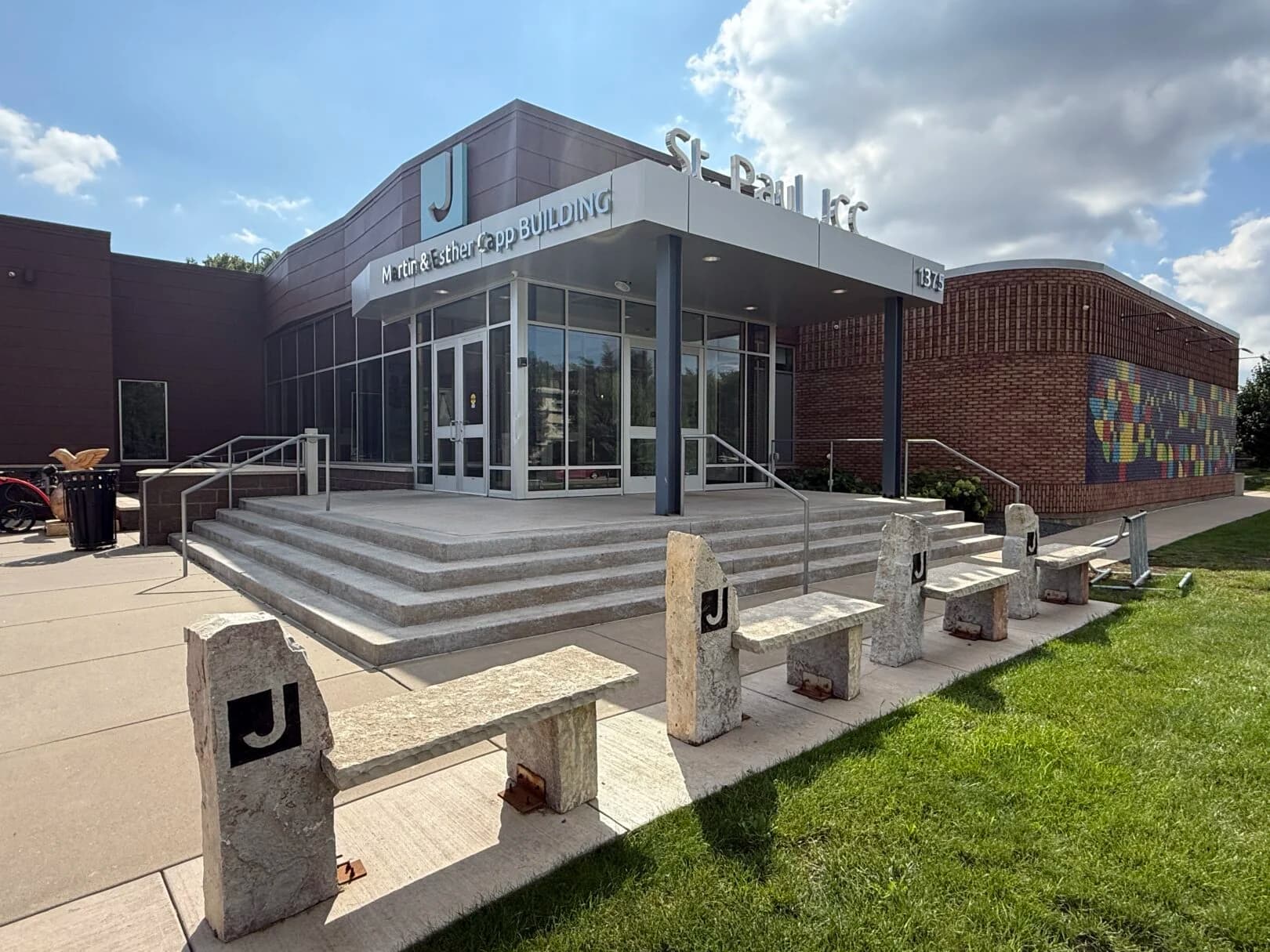 First supporting image